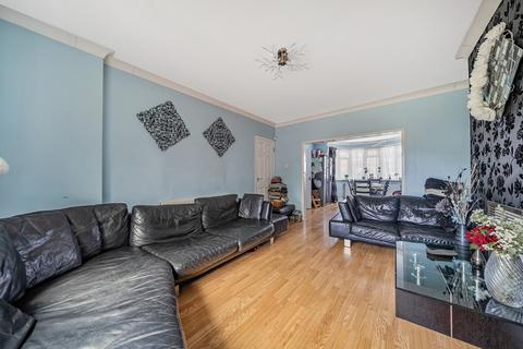 undefined, Lulworth Gardens, Harrow, Middlesex