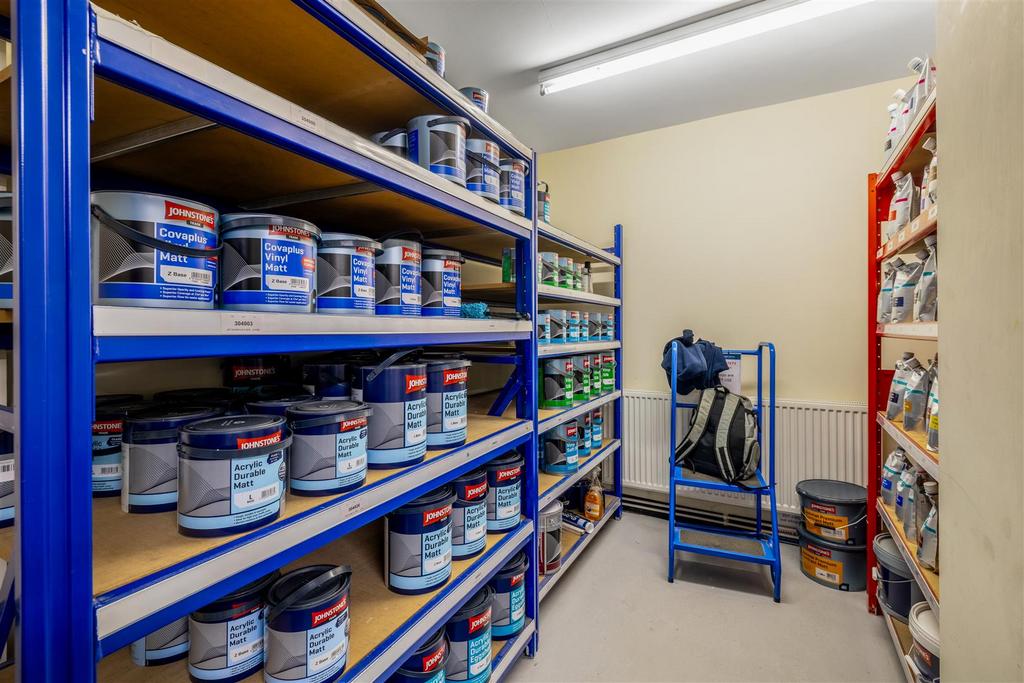 Johnstone Decorating Centre, Nelson Way (Boston)-1