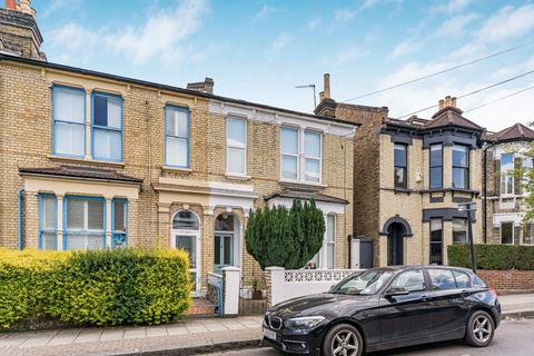 4 bedroom house for sale, Sarsfeld Road, London