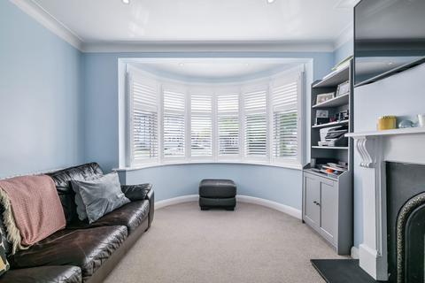 17 Ravensfield Gardens, Epsom, KT19 0ST