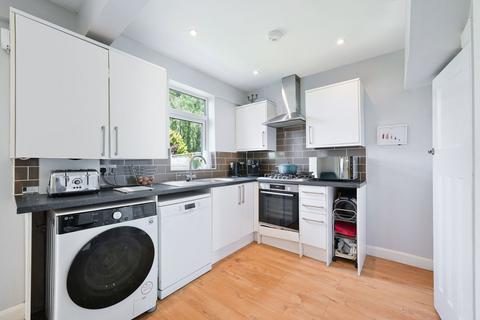17 Ravensfield Gardens, Epsom, KT19 0ST