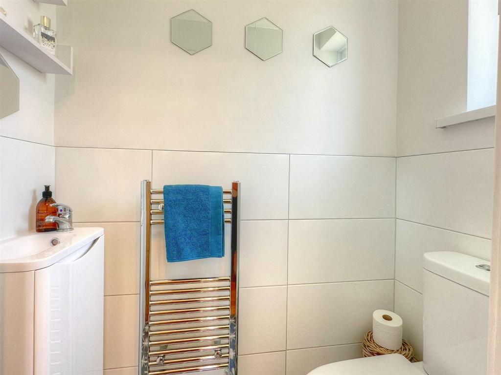 Ground floor wc
