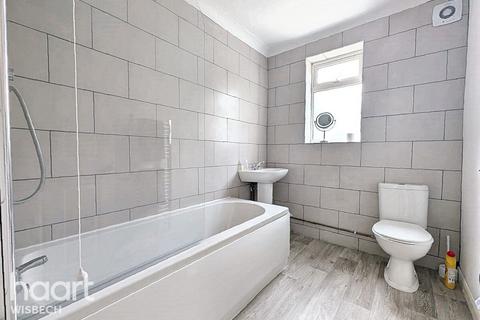 3 bedroom semi-detached house for sale, High Road, Gorefield