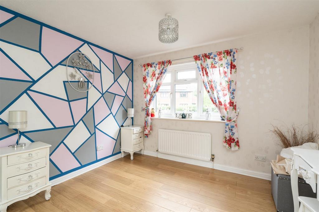 12 Ashborough Drive 3.jpg
