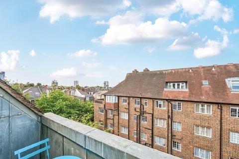 2 bedroom flat for sale, Tudor Close, Belsize Park, London, NW3