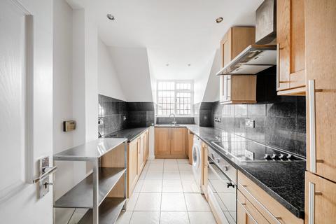 2 bedroom flat for sale, Tudor Close, Belsize Park, London, NW3