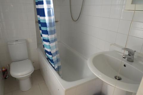 1 bedroom maisonette to rent, Linthorpe Avenue, Wembley, Middlesex, HA0