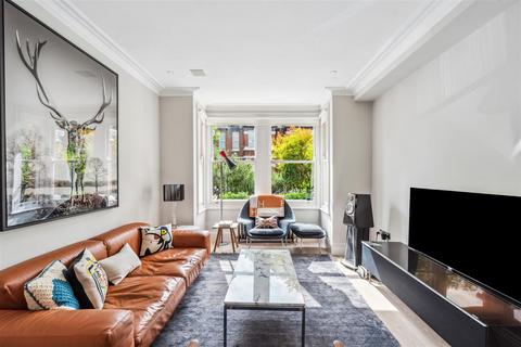 12 Alexandra Road, London, W4 1AX