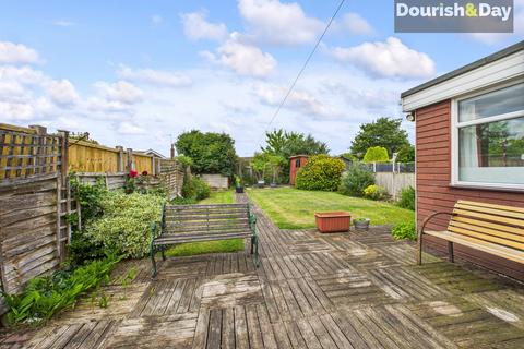 3 bedroom semi-detached house for sale, Porlock Avenue, Stafford ST17