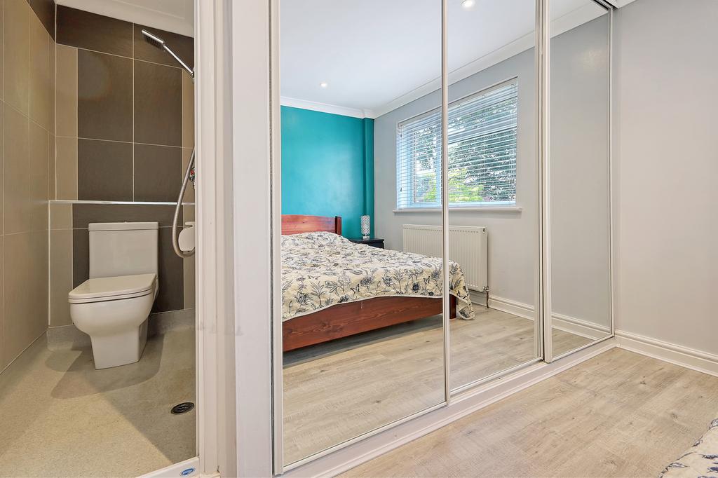 Cloakroom/Shower Room