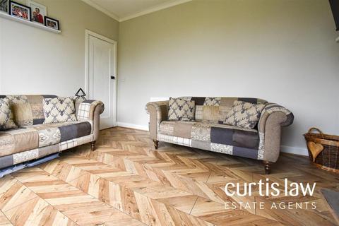 107 Blackburn Road, Rishton, Blackburn, BB1 4ER