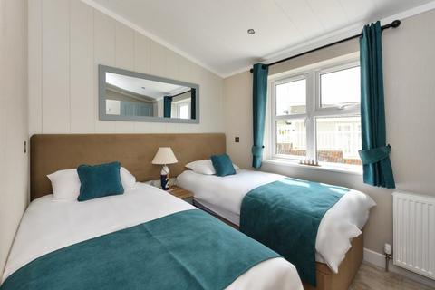 3 bedroom park home for sale, The Warren Resort and Spa