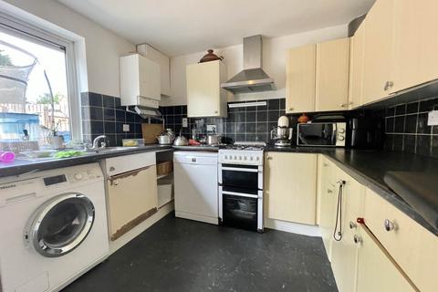 3 bedroom end of terrace house for sale, Olympic Close, Luton LU3
