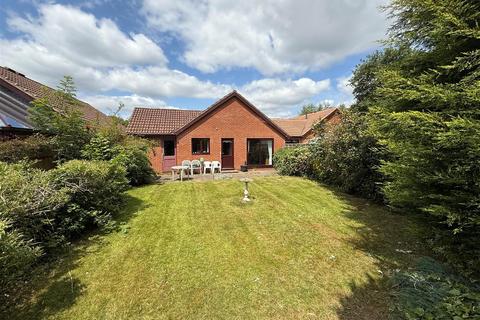 9 Burman Close, Shirley, Solihull, B90 2DR