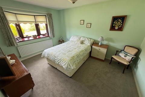 9 Burman Close, Shirley, Solihull, B90 2DR