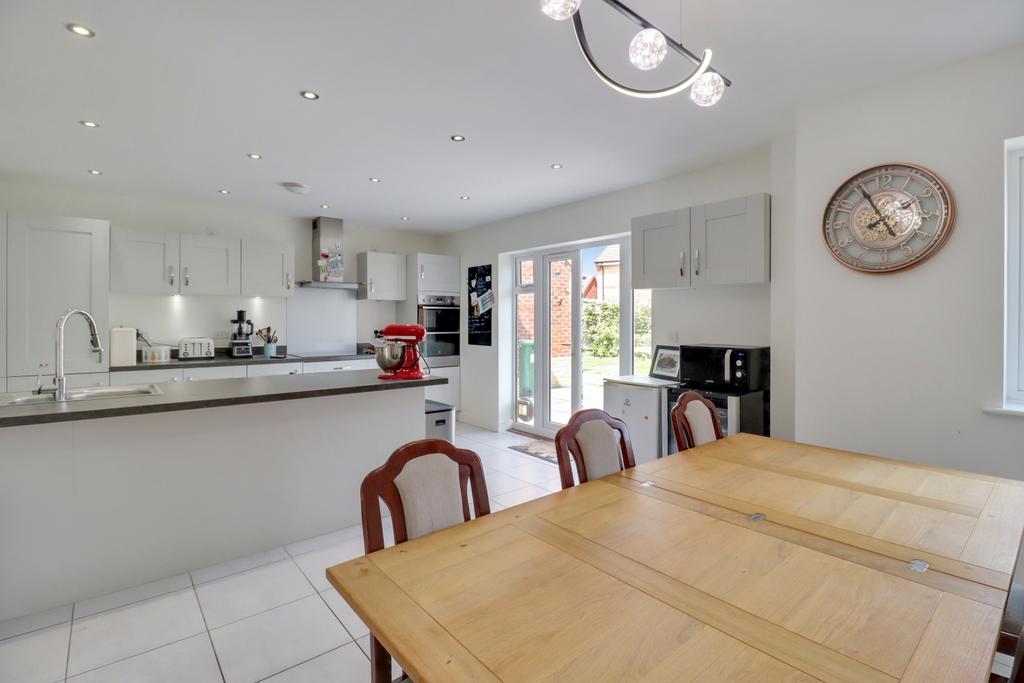 Kitchen-I