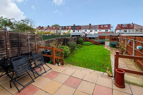 3 bedroom terraced house for sale, Thurleston Avenue, Morden SM4