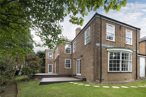 5 bedroom detached house for sale, The Moat, New Malden, KT3