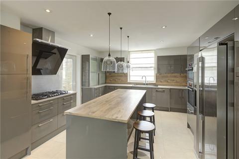5 bedroom detached house for sale, The Moat, New Malden, KT3