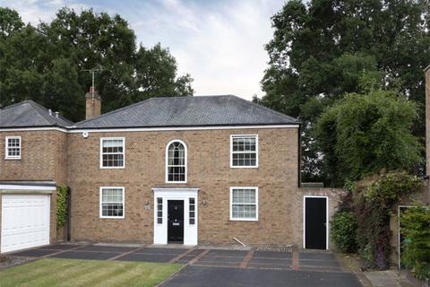 5 bedroom detached house for sale, The Moat, New Malden, KT3