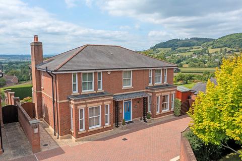 West Winds, 5 The Mount, Monmouth, NP25 3AB