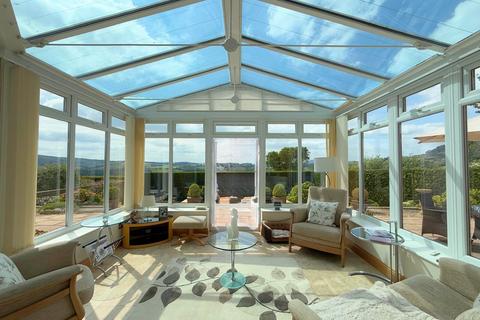 West Winds, 5 The Mount, Monmouth, NP25 3AB