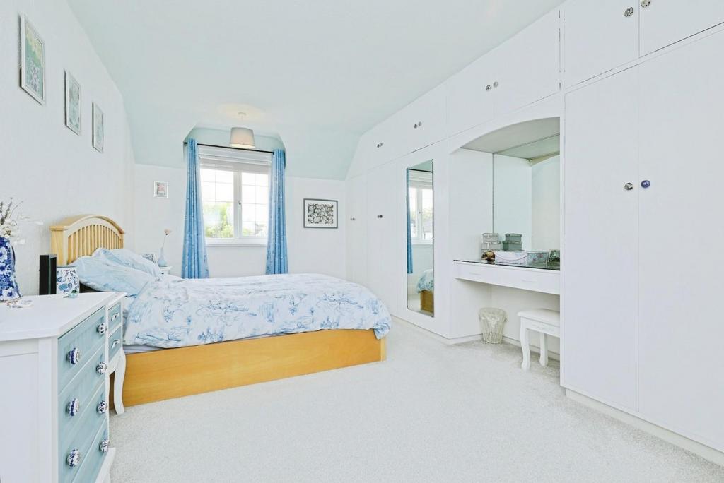 Bedroom no.1