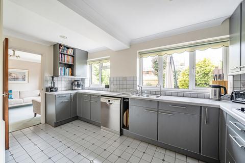 Coppins The Street, Swallowfield, Reading, RG7 1RE