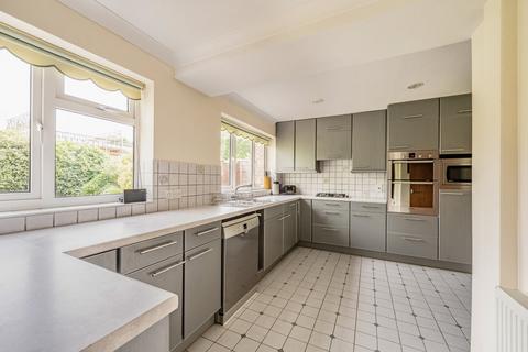 Coppins The Street, Swallowfield, Reading, RG7 1RE