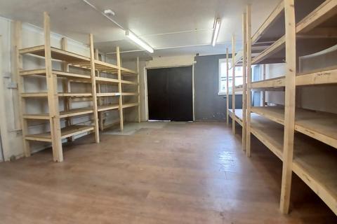 Industrial unit to rent - Long Lane, Heath Charnock, Chorley