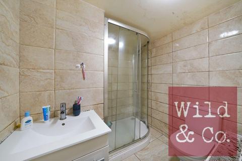 1 bedroom flat for sale, Powerscroft Road, Lower Clapton