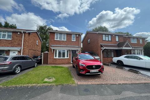 3 bedroom detached house to rent, Widgeon Grove, Wolverhampton WV10
