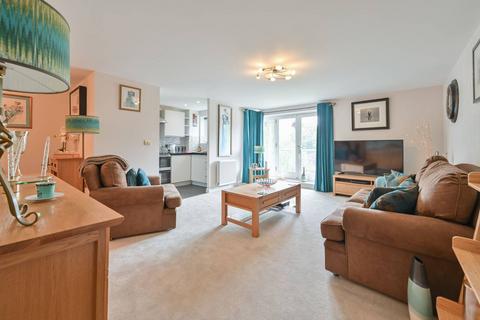 2 bedroom flat for sale, Gadebury Heights, Bury Road, Hemel Hempstead, HP1