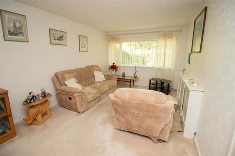 undefined, Oakdale Close, Dumpling Hall