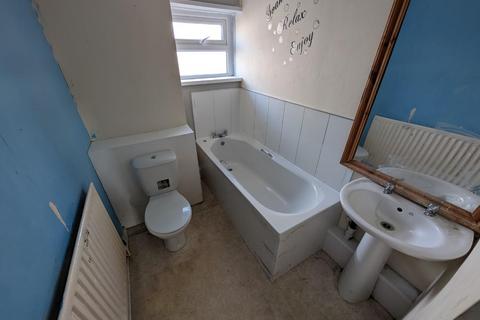 11 Tarn Close, Peterlee, SR8 5PB