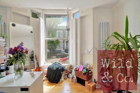 2 bedroom apartment for sale, Powerscroft Road, Lower Clapton