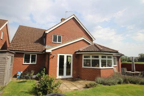 1 The Steadings, Ford, Salisbury, SP4 6BH