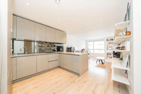 1 bedroom flat for sale, High Street, London N8