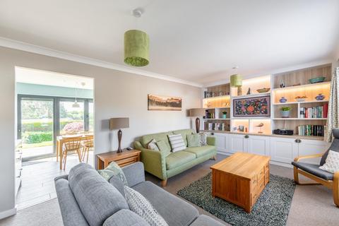 2 Cragside, Corbridge, NE45 5EU