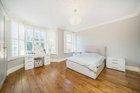 31 Witham Road, Isleworth, TW7 4AJ