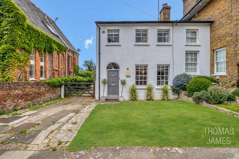 undefined, Vicars Moor Lane, London, N21
