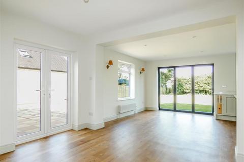 undefined, North Lane, Rustington BN16