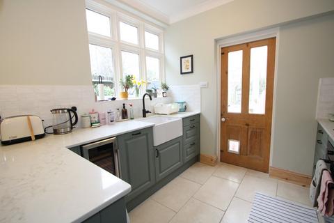 45 Babbacombe Road, Bromley, BR1 3LR