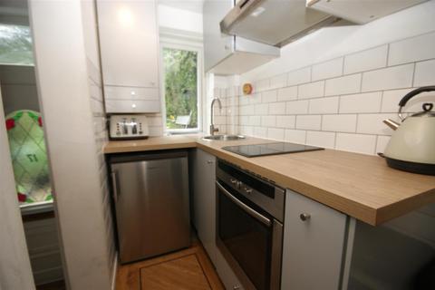 2 bedroom cottage for sale, Norcliffe Lane, Halifax