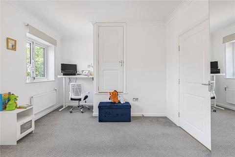 48 Hill View Drive, Welling, DA16 3RS