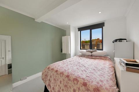 2 bedroom flat to rent, Marlborough Road, Islington