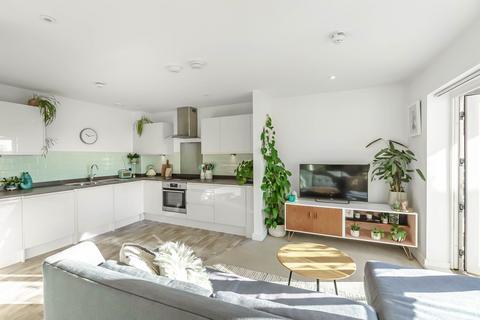 undefined, Newmarket Road, Cambridge, CB5