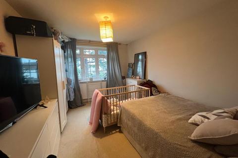1 bedroom flat for sale, Witham Road, Isleworth