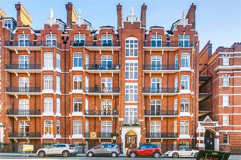 3 bedroom flat to rent, Portman Mansions, London W1U