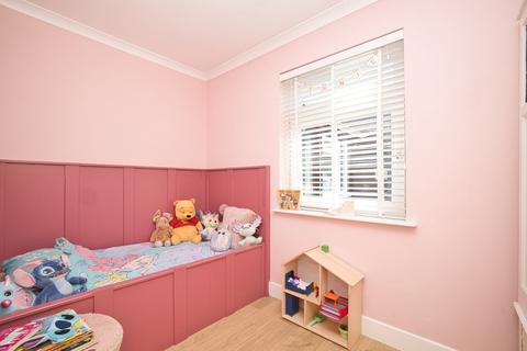 3 bedroom bungalow for sale, Greenhill Gardens, Minster, Ramsgate, Kent, CT12